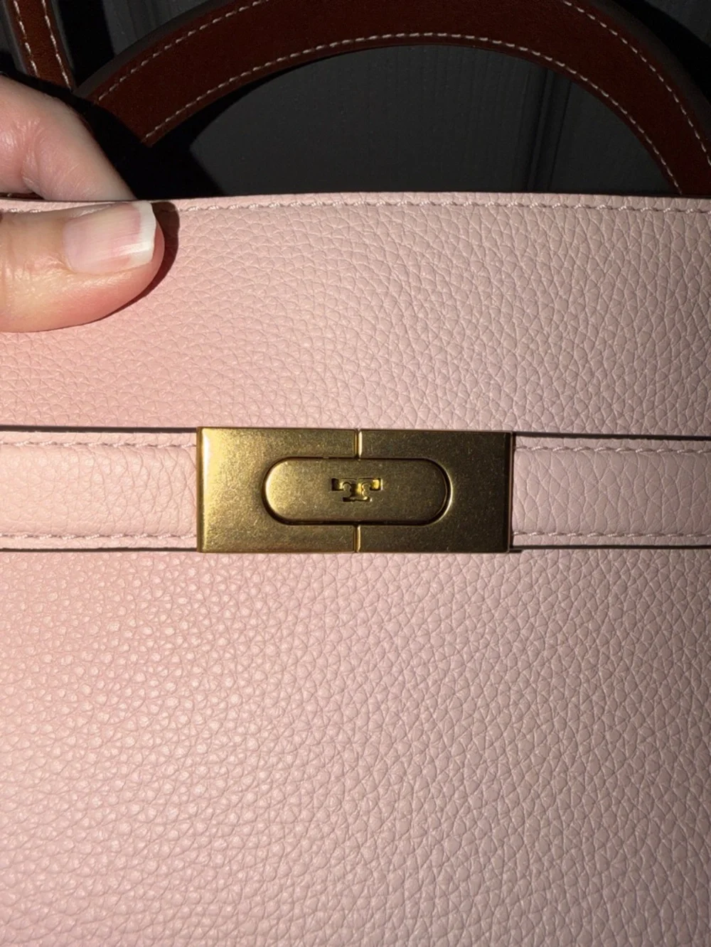 Tory Burch Petite Lee Radziwill Pebbled Pink Sand - Picture 7 of 11